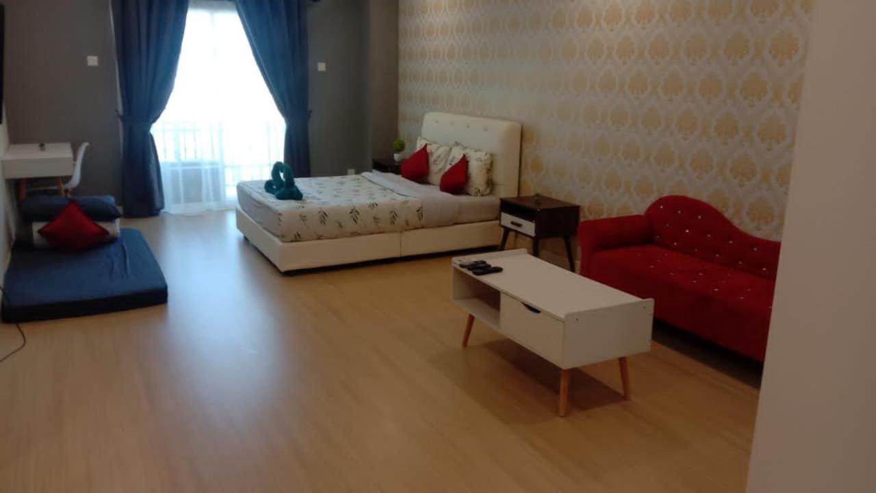 Home Feel @ Superior Deluxe Room Champs Elysees Kampar Exterior foto